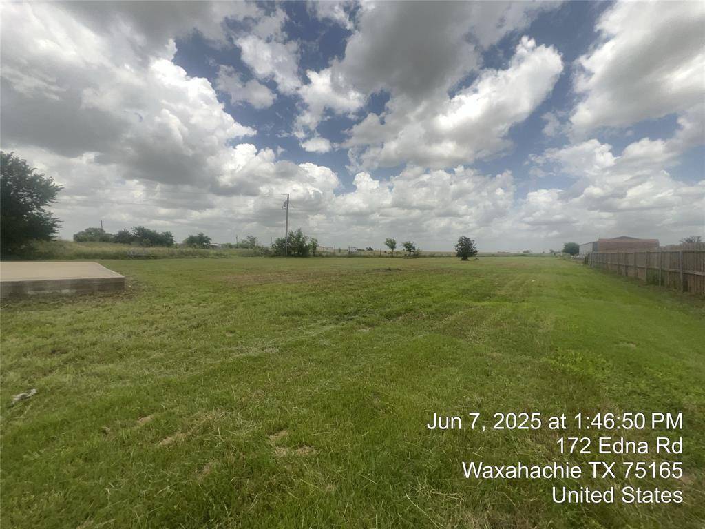 Waxahachie, TX 75165,172 Edna Road