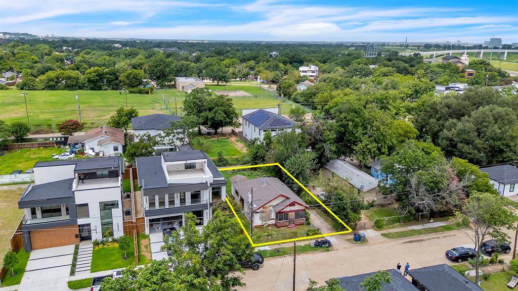 Dallas, TX 75212,3215 Wake Street