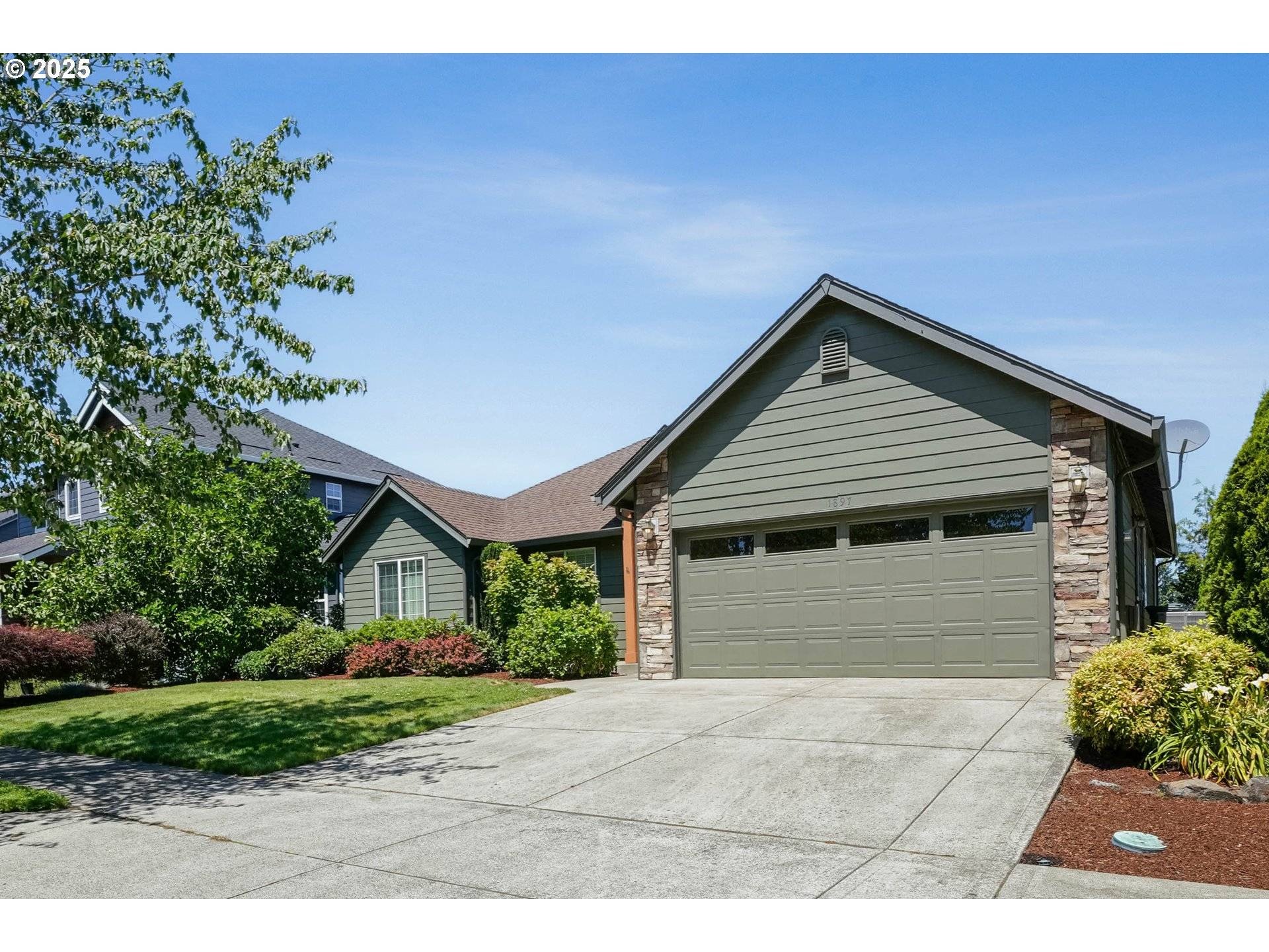 Mc Minnville, OR 97128,1897 NE LUCY BELLE ST