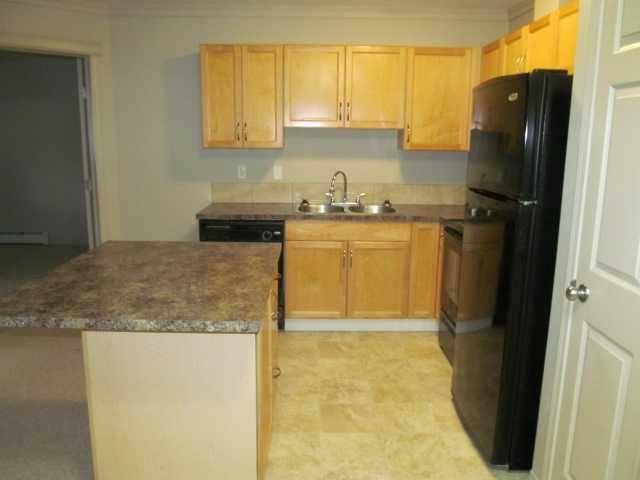 Red Deer, AB T4N 4X3,5601 KERRY WOOD DR #405