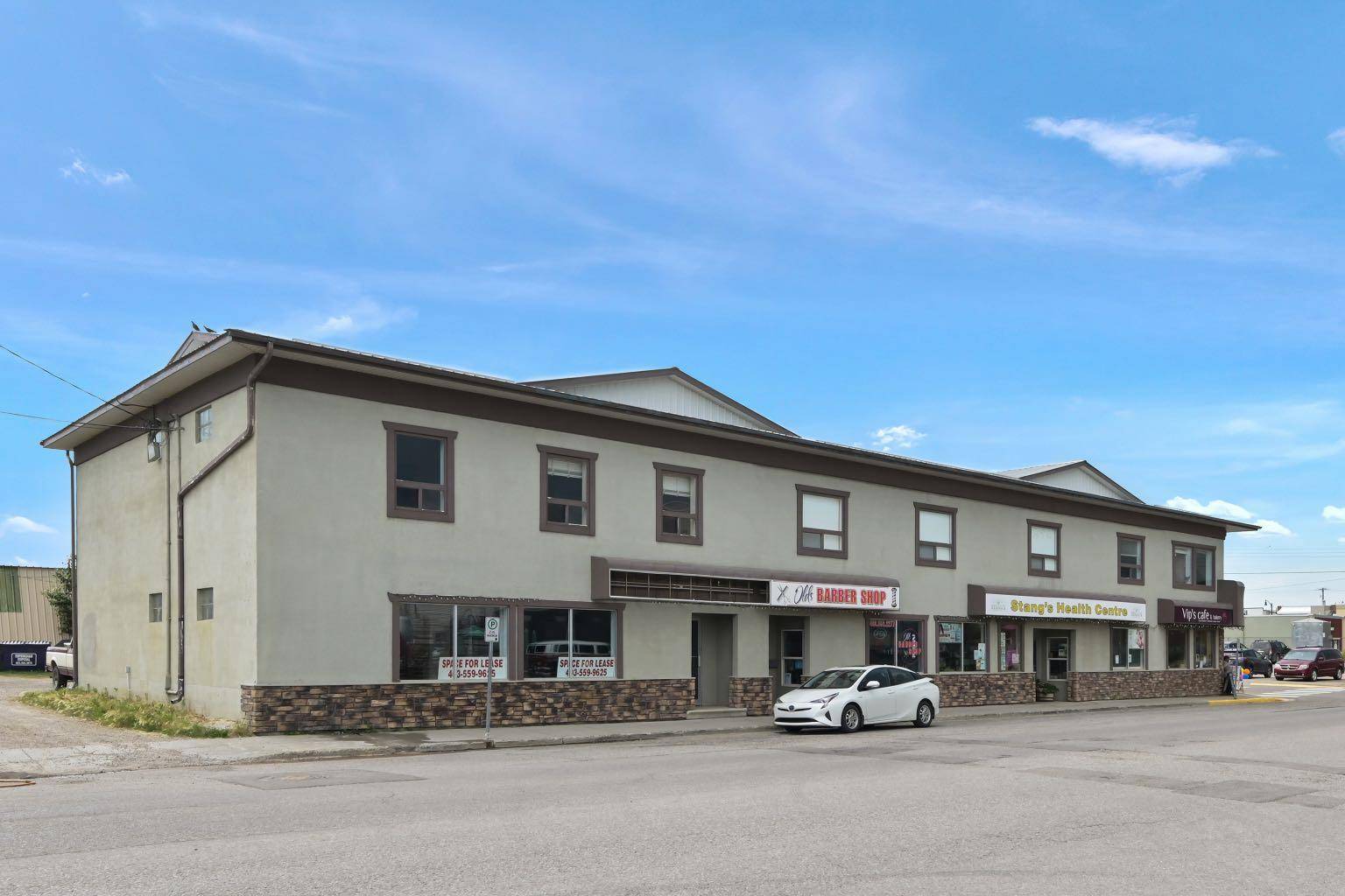 Olds, AB T4H1W9,5001-05 49 AVE
