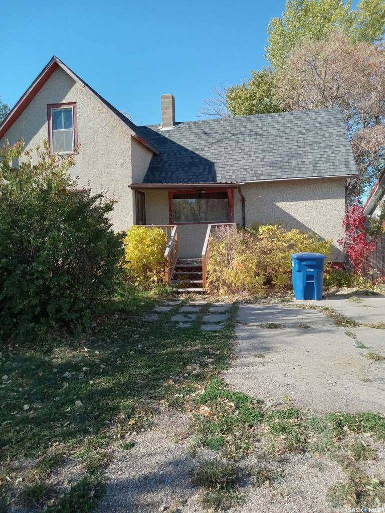 1225 Halifax STREET, Halbrite, SK S0C 1H0