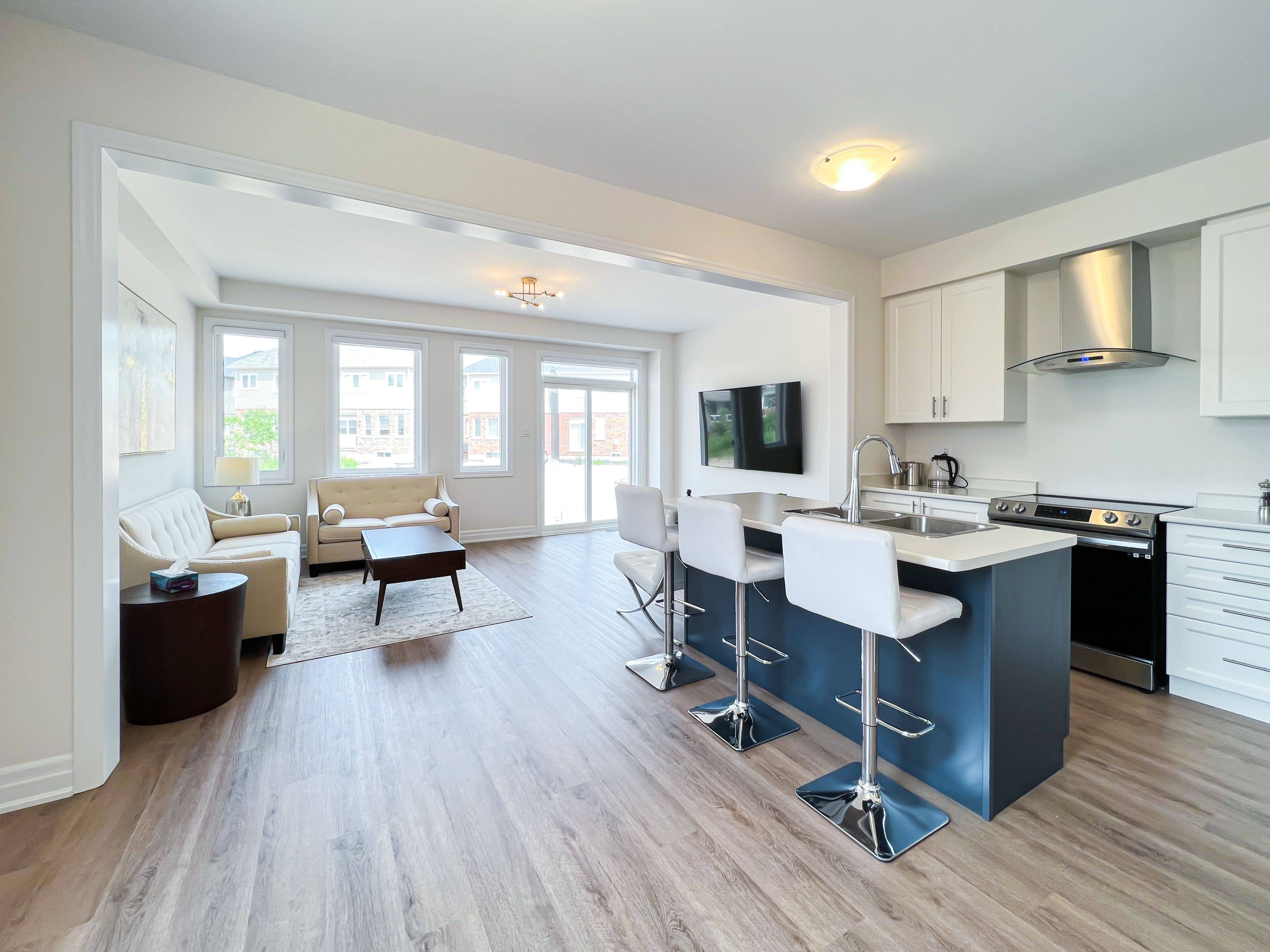 Niagara Falls, ON L2G 3R6,9256 Griffon ST