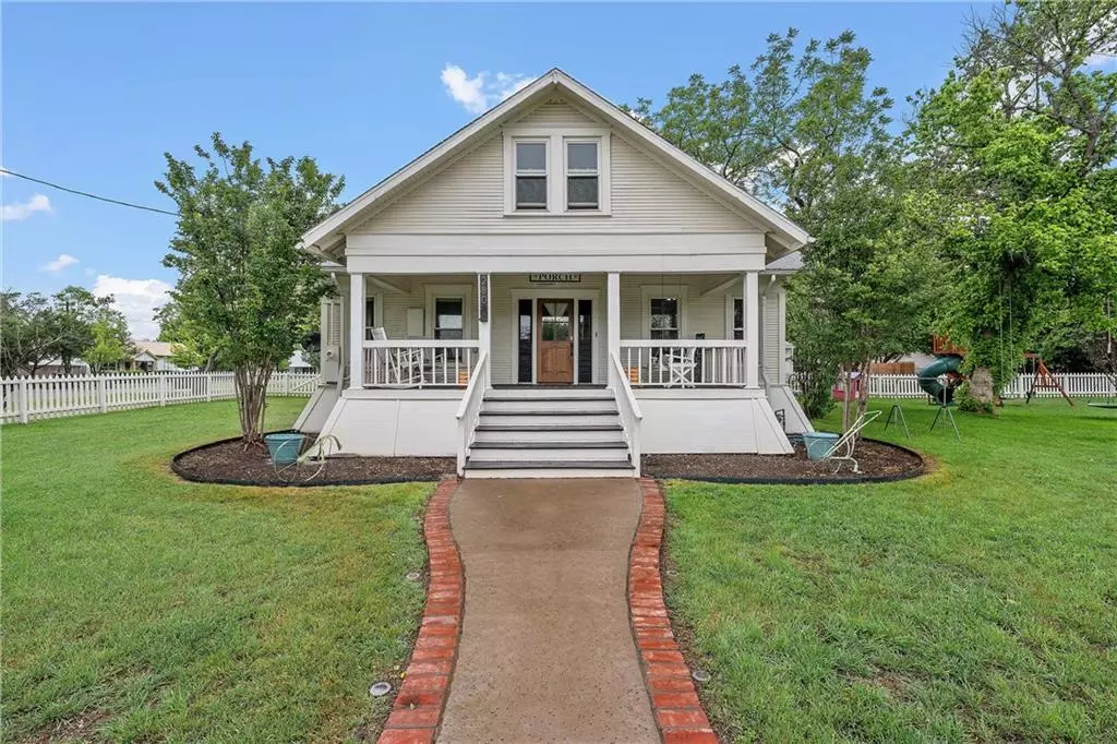 Crawford, TX 76638,280 S F Avenue