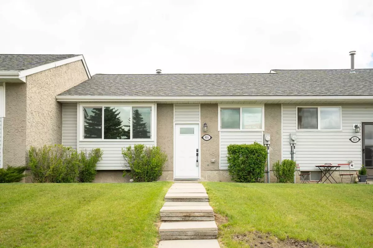 Airdrie, AB T4B 1E5,700 Allen ST SE #804
