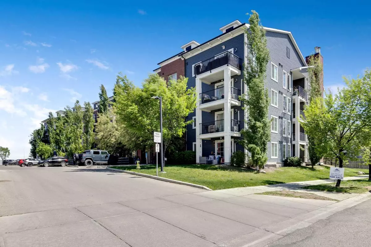 Calgary, AB T2Z 4R2,755 Copperpond BLVD Southeast #1108