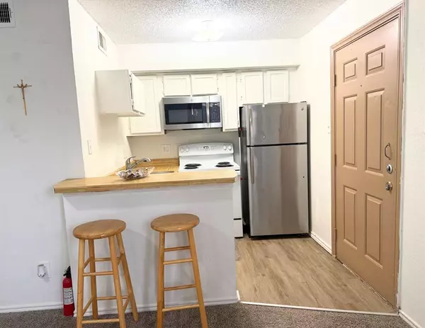 9803 Walnut Street #308, Dallas, TX 75243