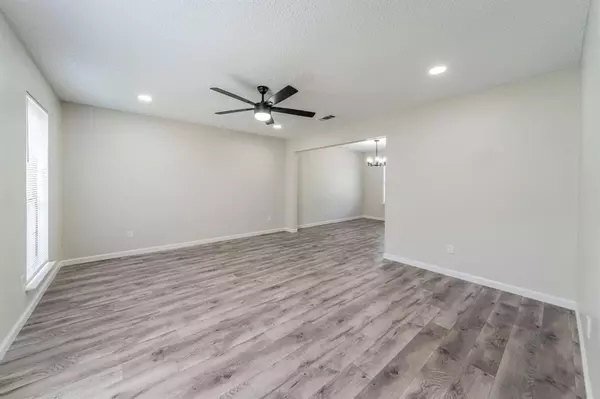 Arlington, TX 76016,4010 Orchard Hill Drive