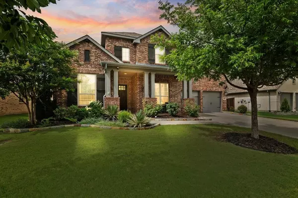 350 Lake Trail Lane, Prosper, TX 75078
