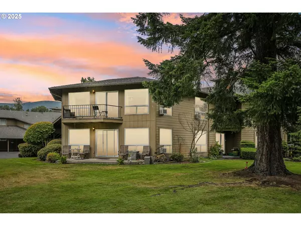 68646 E FAIRWAY ESTATES RD, Welches, OR 97067