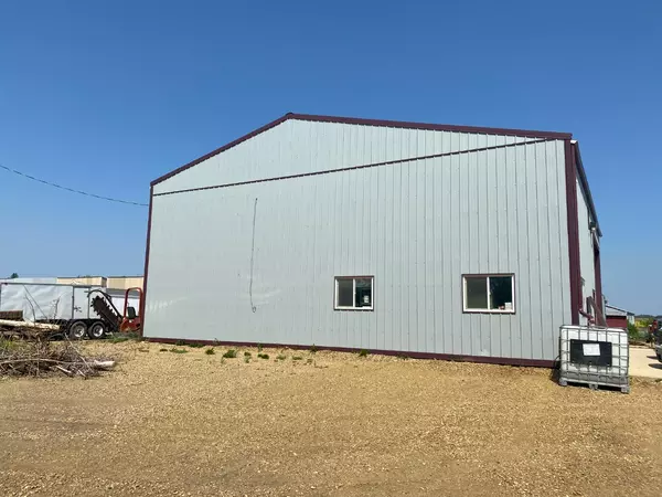 Grimshaw, AB T0H 1W0,5705 49 ST