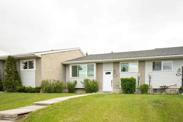 Airdrie, AB T4B 1E5,700 Allen ST SE #804