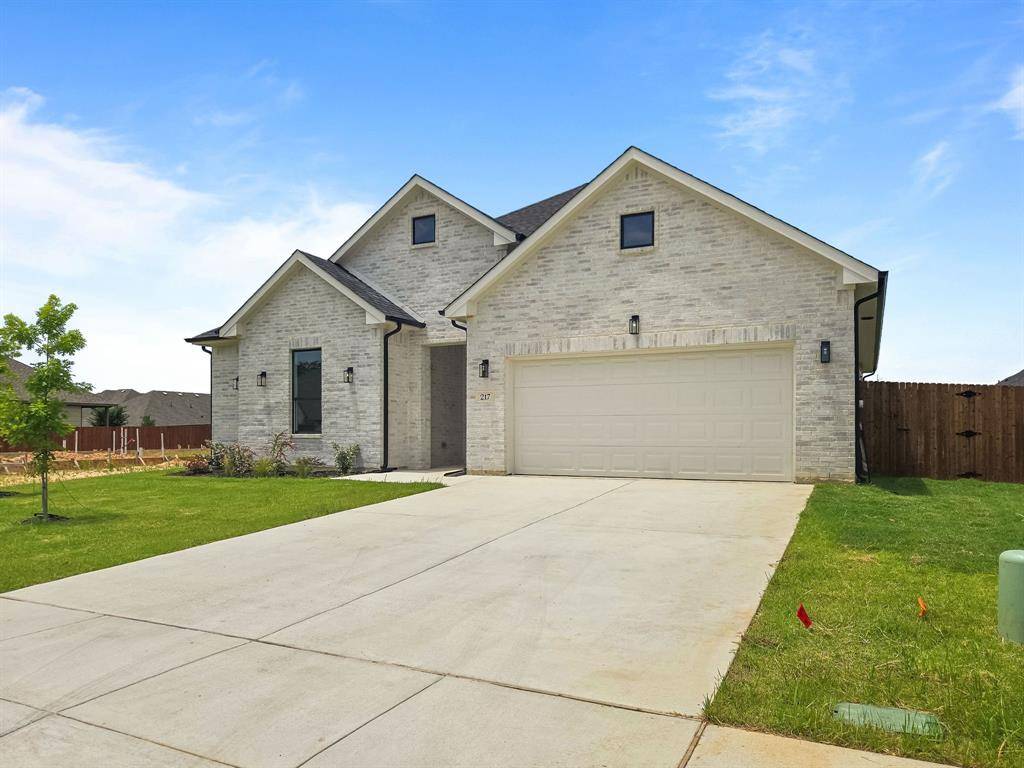 Azle, TX 76020,217 Rosemary Drive