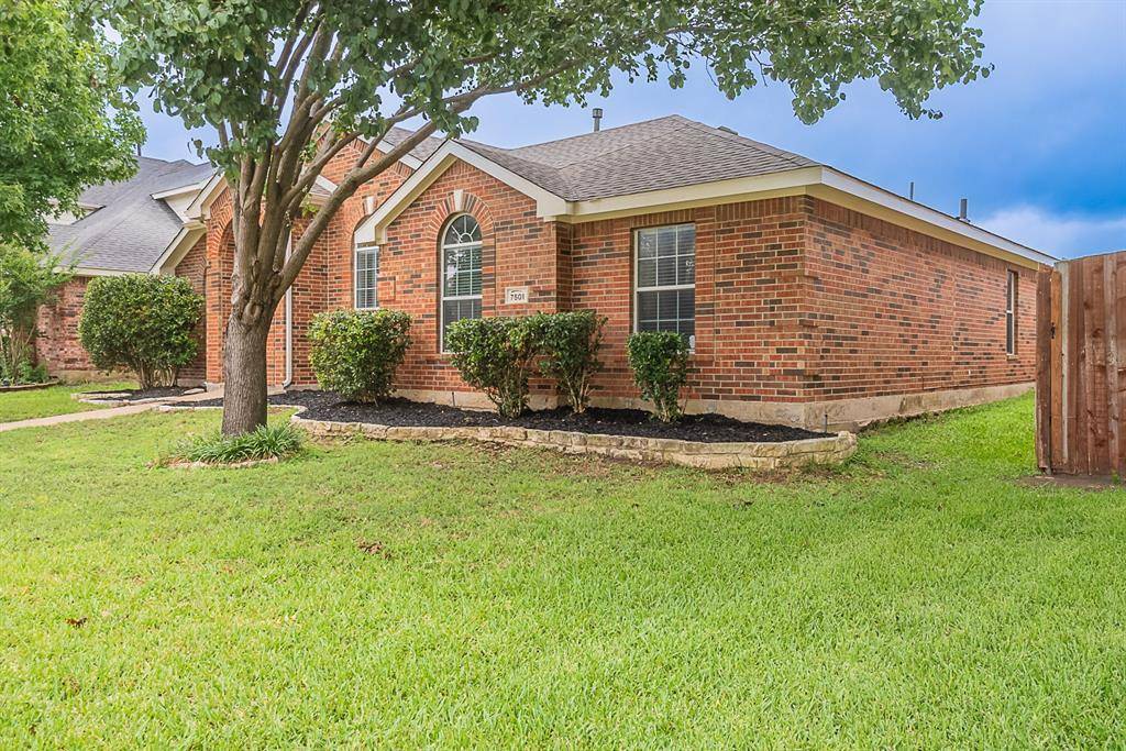 Rowlett, TX 75089,7501 Maplewood Drive