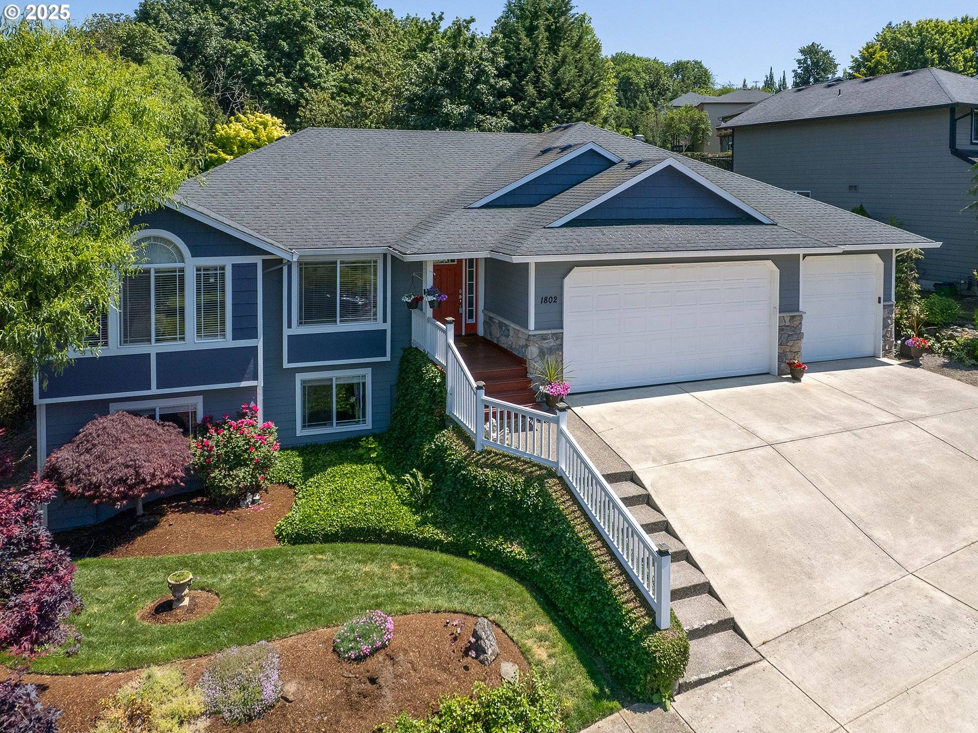 1802 NW OGDEN ST, Camas, WA 98607