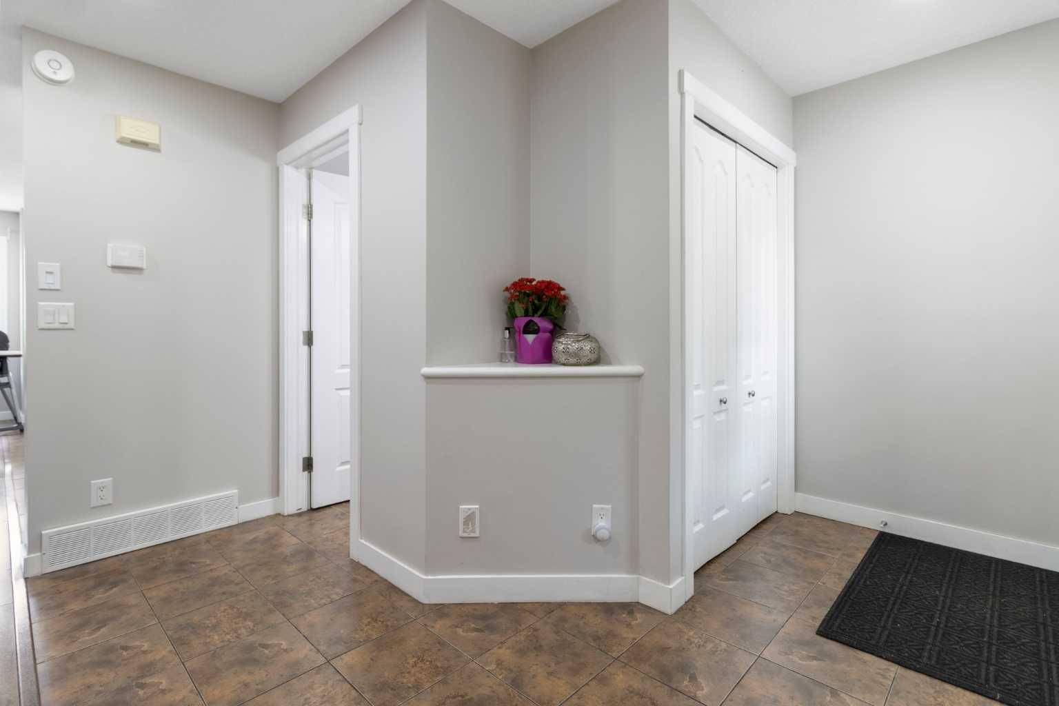 Calgary, AB T2Y 3P9,31 Bridlewood RD SW