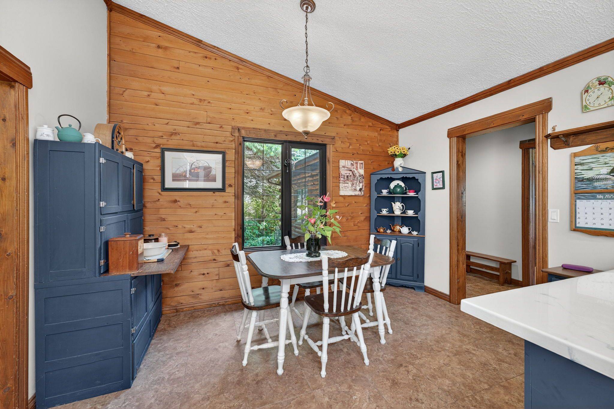 Oro-medonte, ON L0K 1N0,16 Valleyview DR