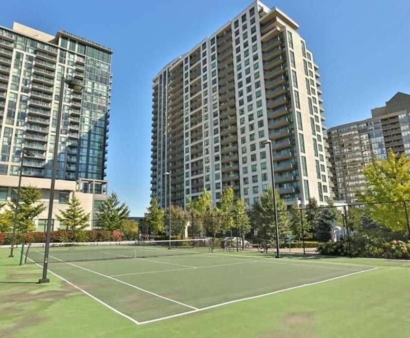 Mississauga, ON L5B 0G9,349 Rathburn RD W #1819