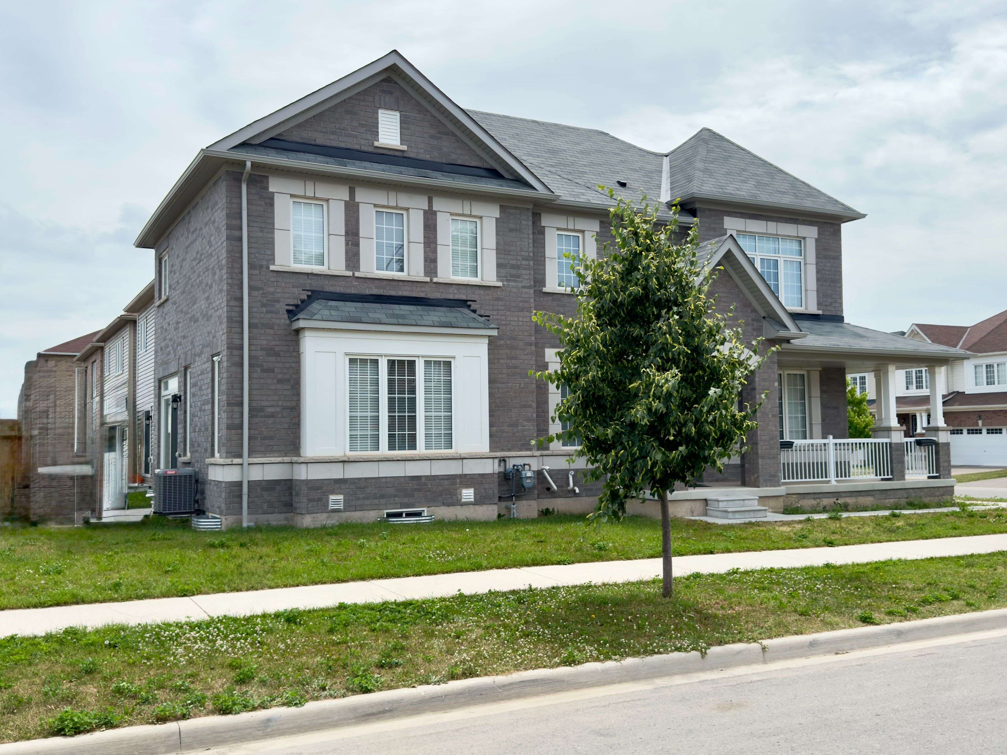 Thorold, ON L3B 0G6,42 Doreen DR