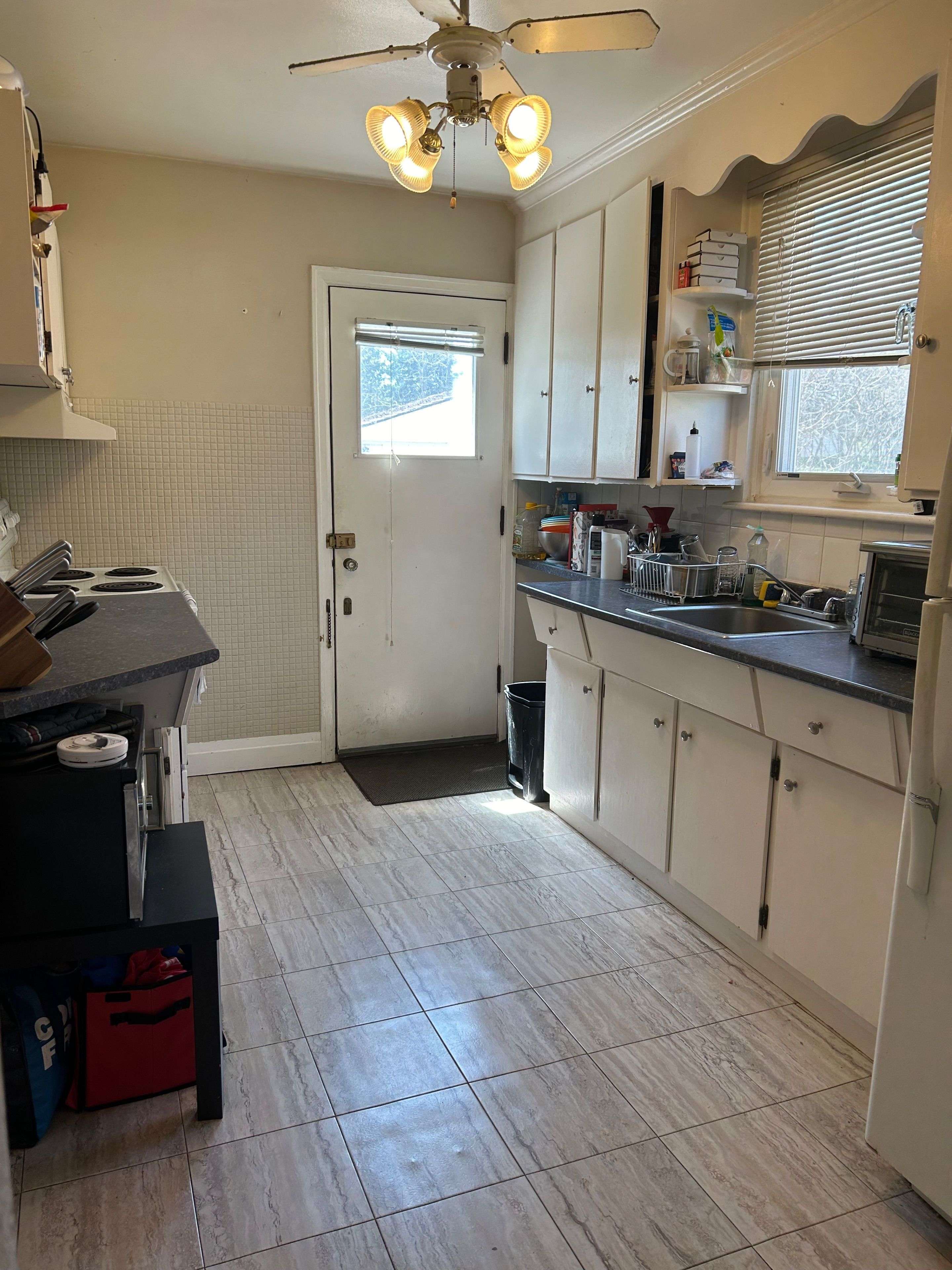 Hamilton, ON L8S 2L3,95 Glenmount AVE