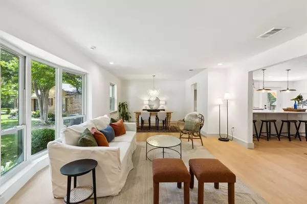 Dallas, TX 75228,3110 Dorrington Circle