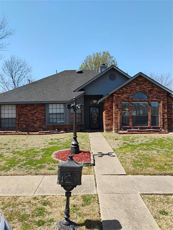 3809 Bond Street,  Rowlett,  TX 75088