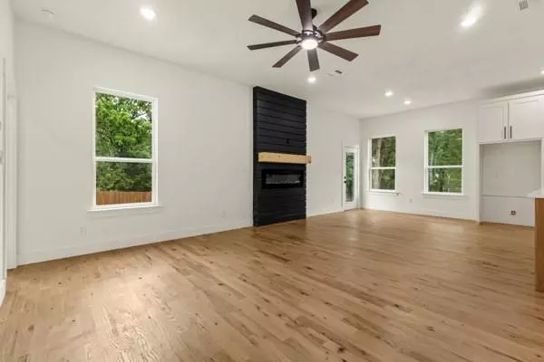 Gun Barrel City, TX 75156,301 Bay Court