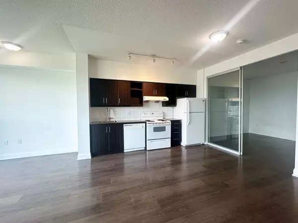 Toronto C11, ON M4G 0B7,160 Vanderhoof AVE #1116
