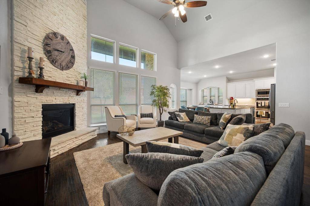 Desoto, TX 75115,2105 Flora Lane