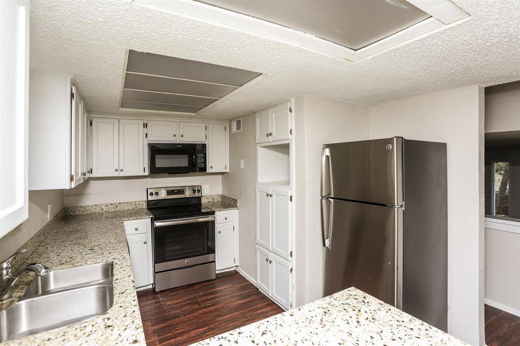 Flower Mound, TX 75022,9125 Shawnee Trail