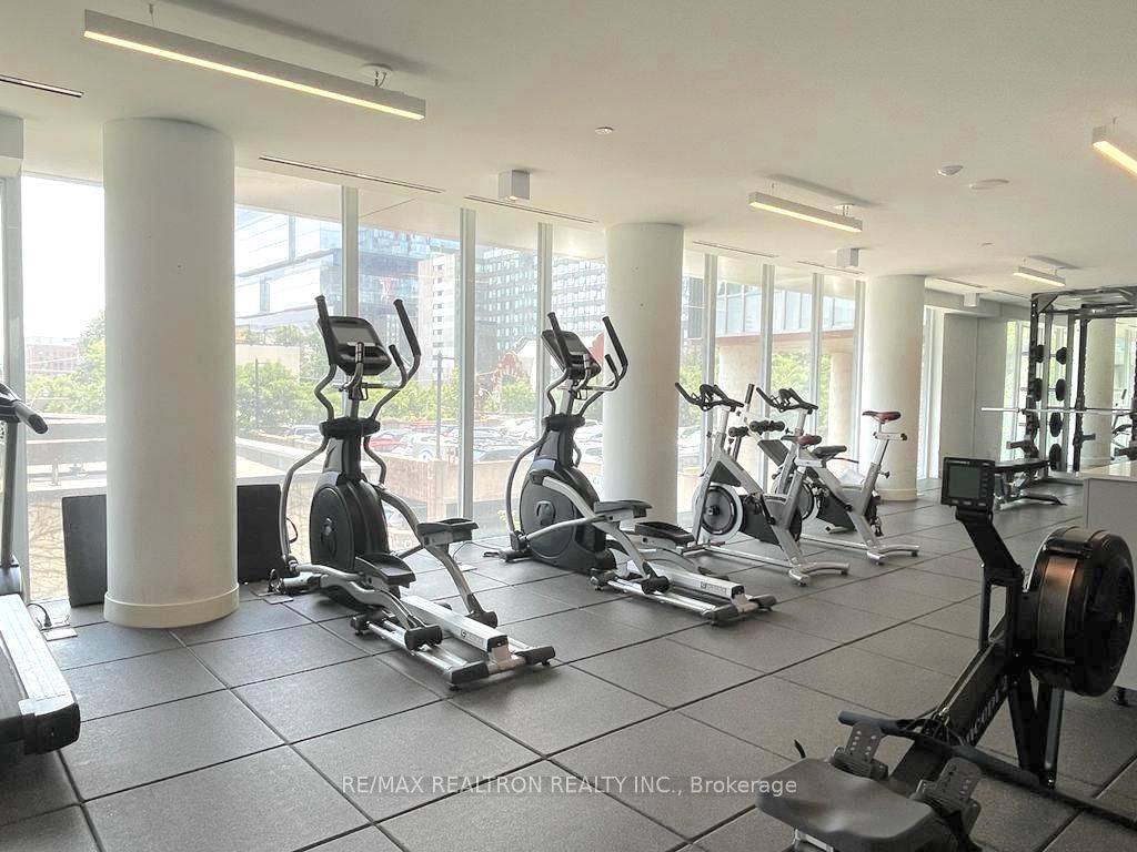 Toronto C08, ON M5A 2Y8,120 Parliament ST #1513