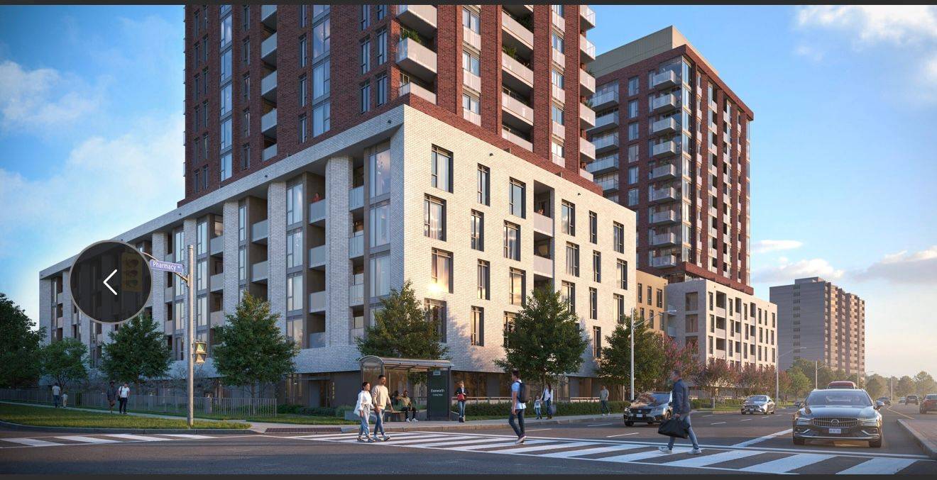3030 Pharmacy AVE #901, Toronto E05, ON M1W 2N7