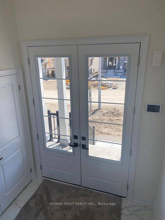Innisfil, ON L9S 0P2,1362 Blackmore ST