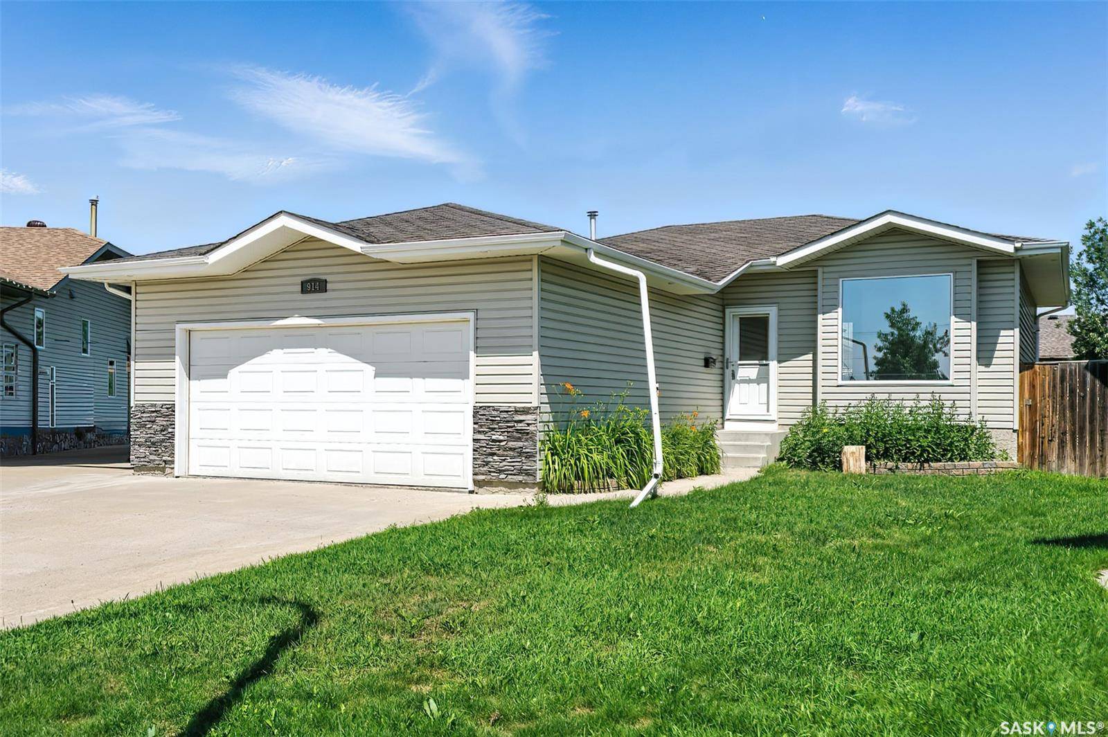 914 Overholt TERRACE, Saskatoon, SK S7N 4S7