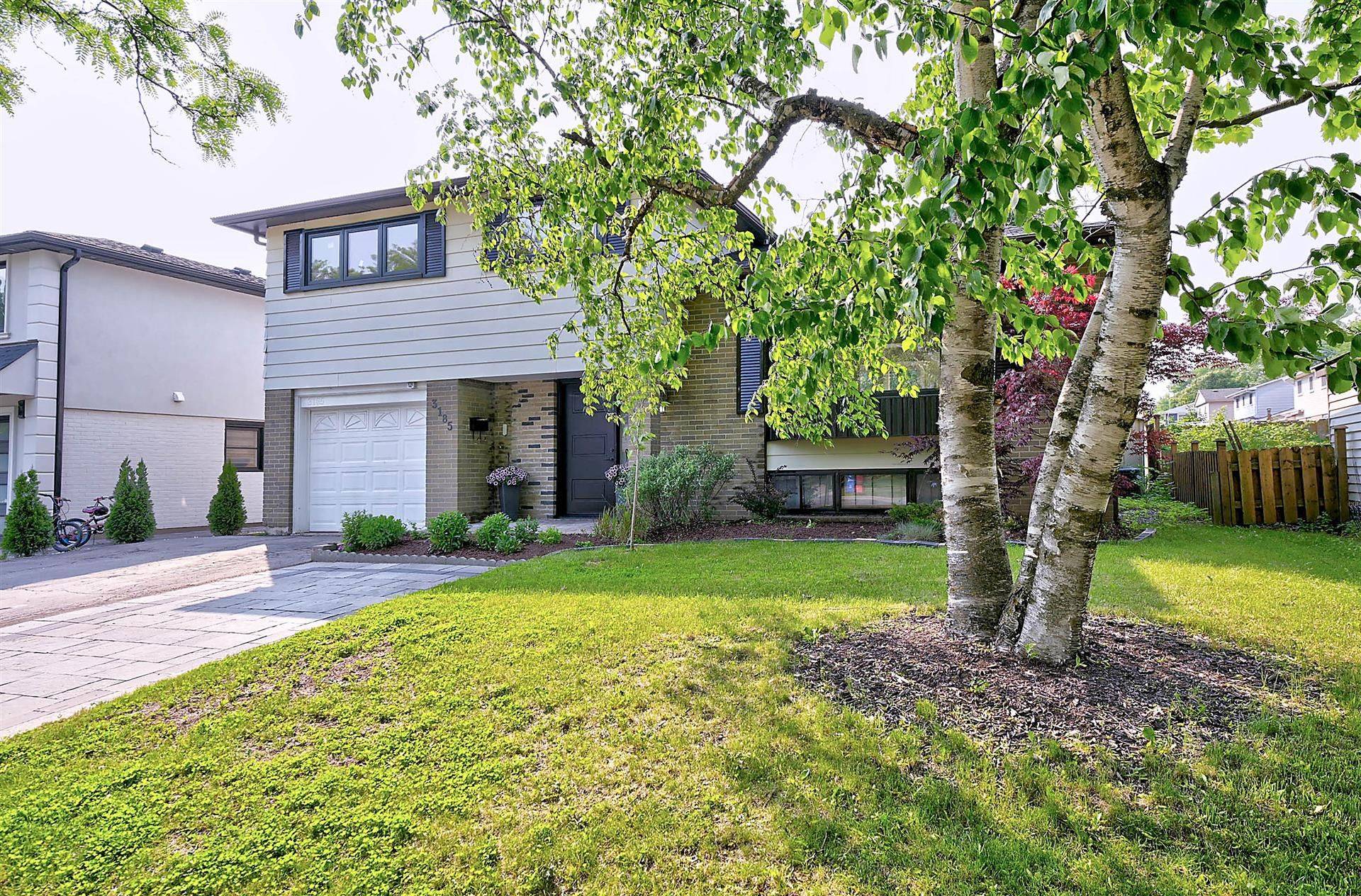 Burlington, ON L7M 1E1,3185 Heathfield DR