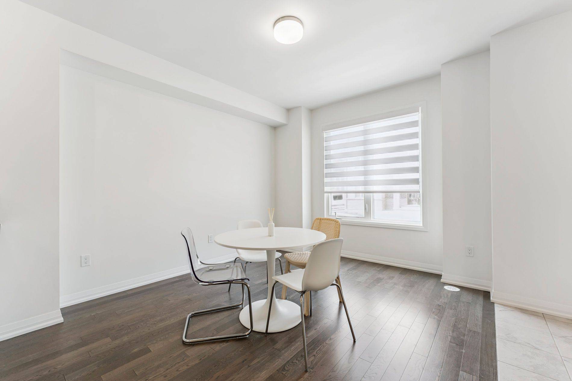 Brampton, ON L7A 0B8,17 Moosehead DR W