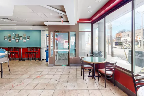 Toronto W03, ON M6E 3X5,1861 Eglinton AVE W