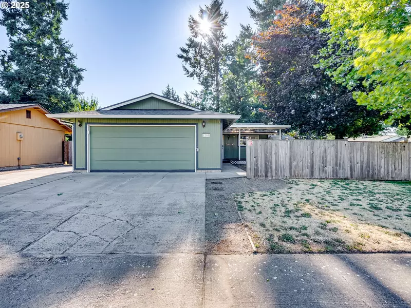 1208 SE BRIARWOOD DR, Vancouver, WA 98683
