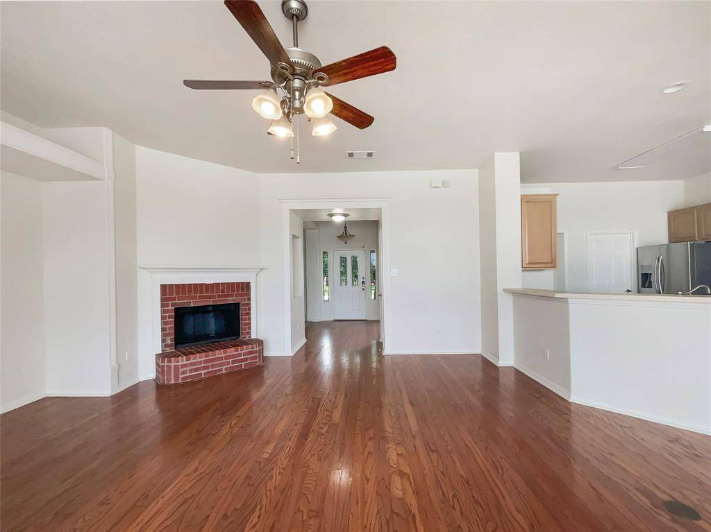 Krugerville, TX 76227,825 Sherry Lane S