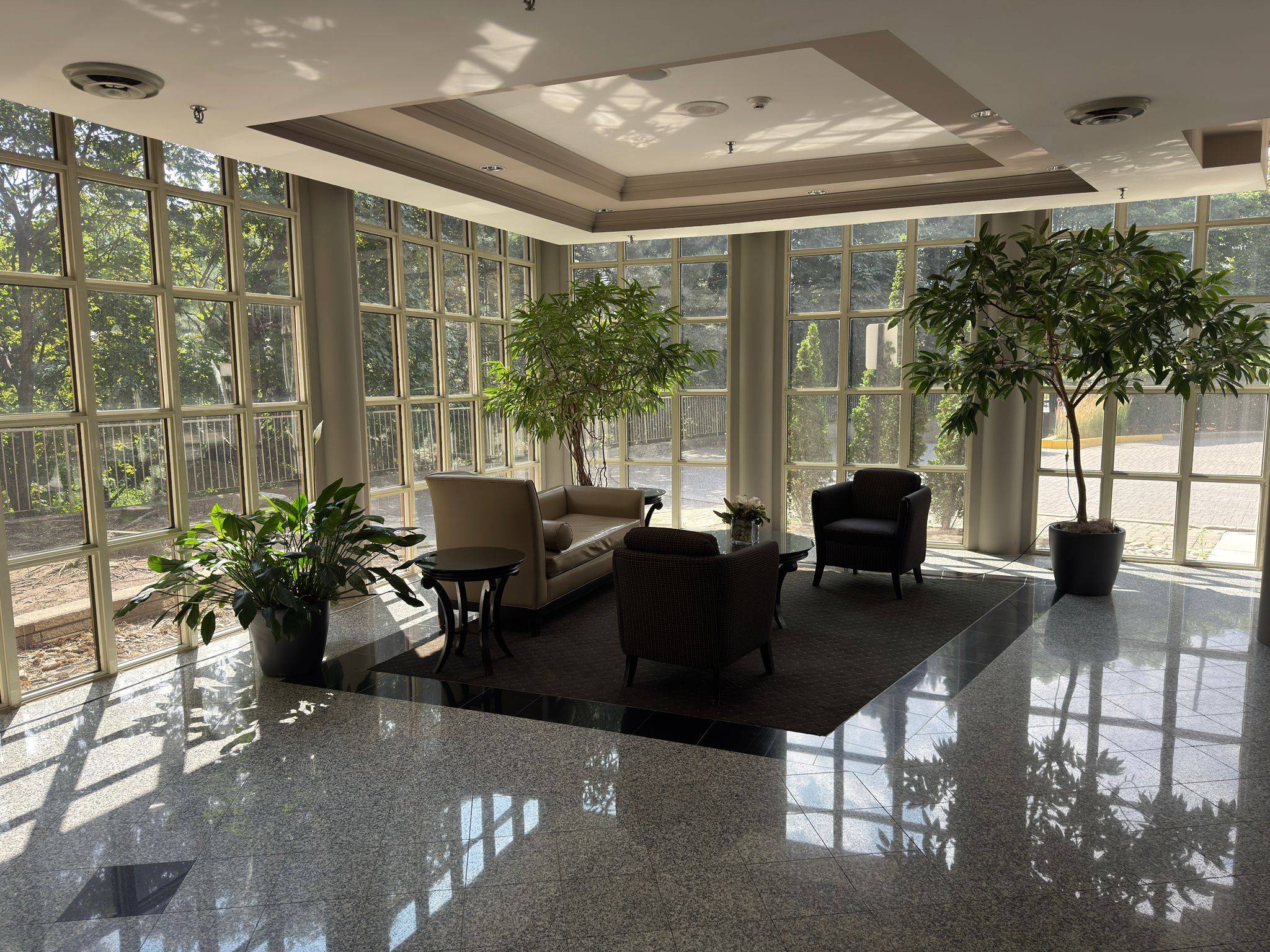 Mississauga, ON L5R 3P5,50 EGLINTON AVE W #1501