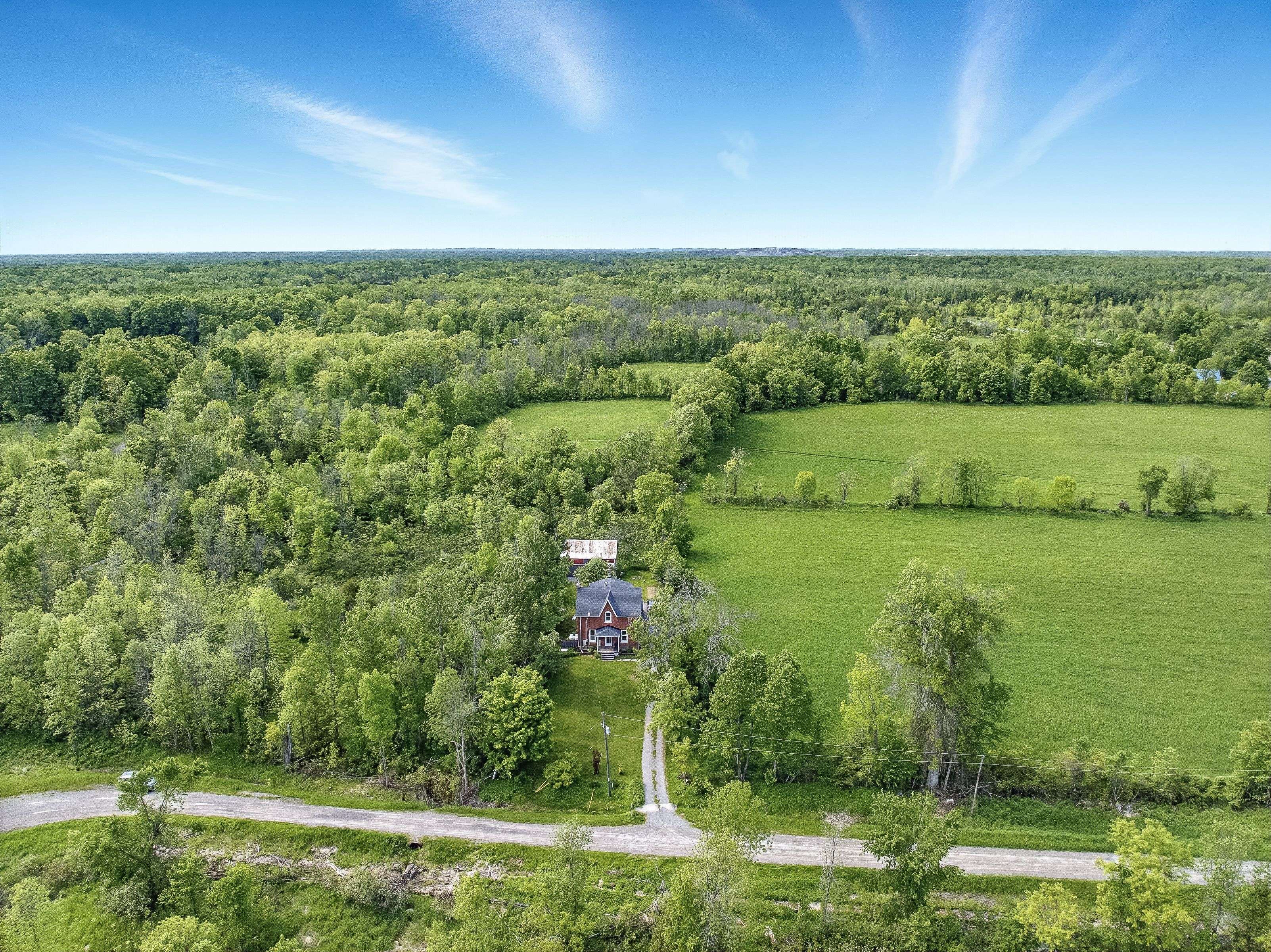 Stirling-rawdon, ON K0K 2M0,34 Station RD