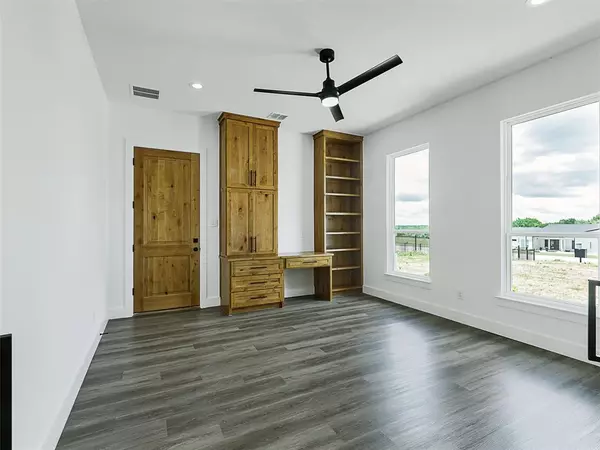 Gunter, TX 75058,308 Ryker