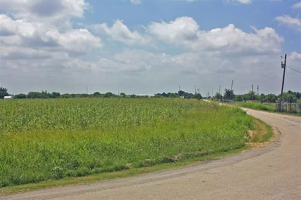 Alvarado, TX 76009,2417 County Road 211