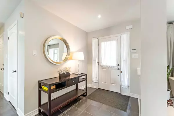 Niagara Falls, ON L2H 0C2,9115 Kudlac ST