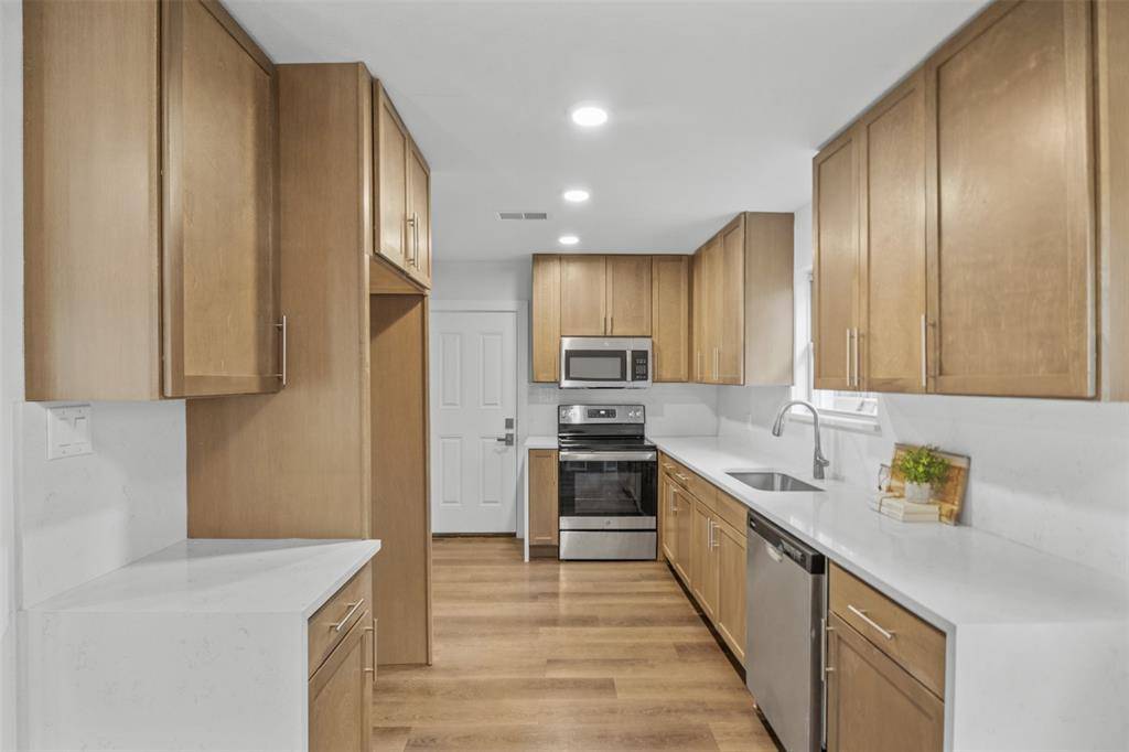 Dallas, TX 75216,2647 Kellogg Avenue