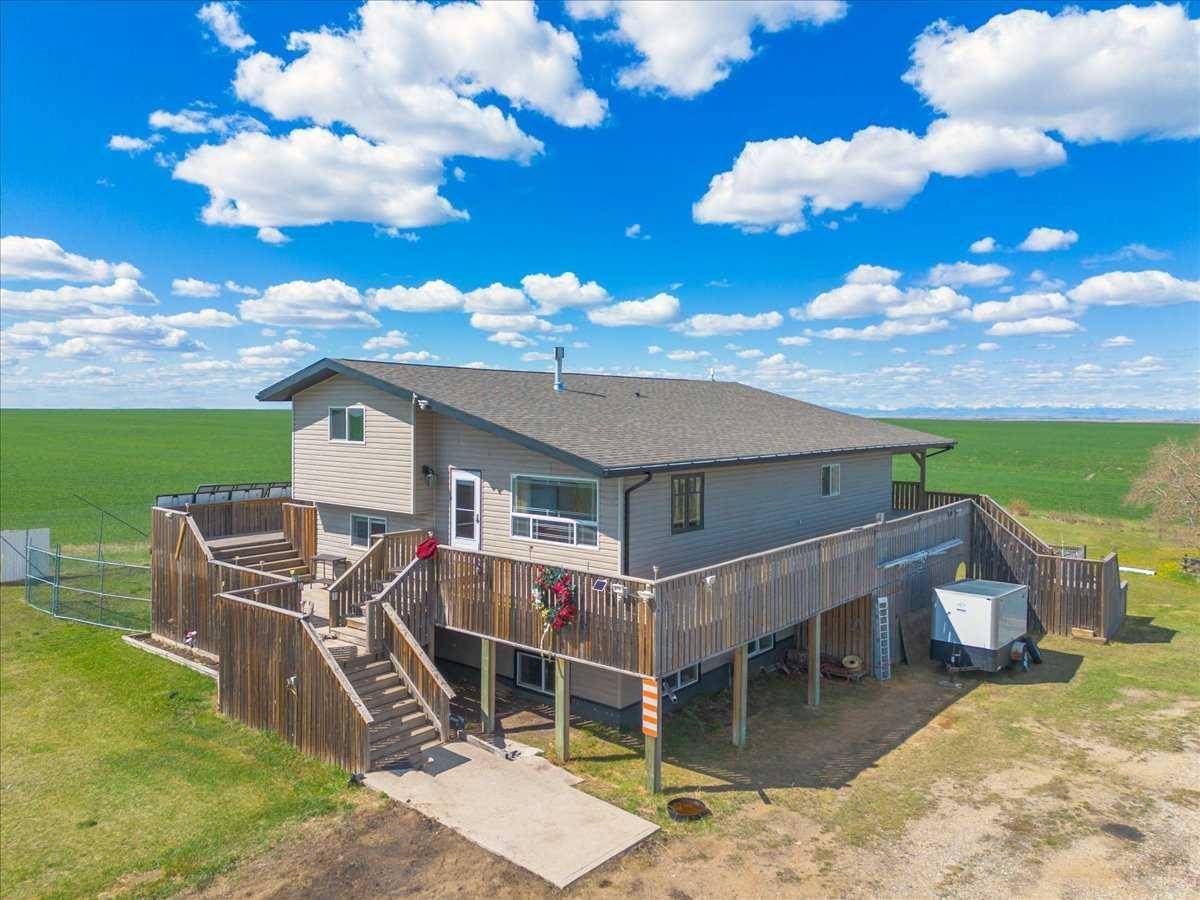 Rural Vulcan County, AB T0L1P0,193046 Range Road 245