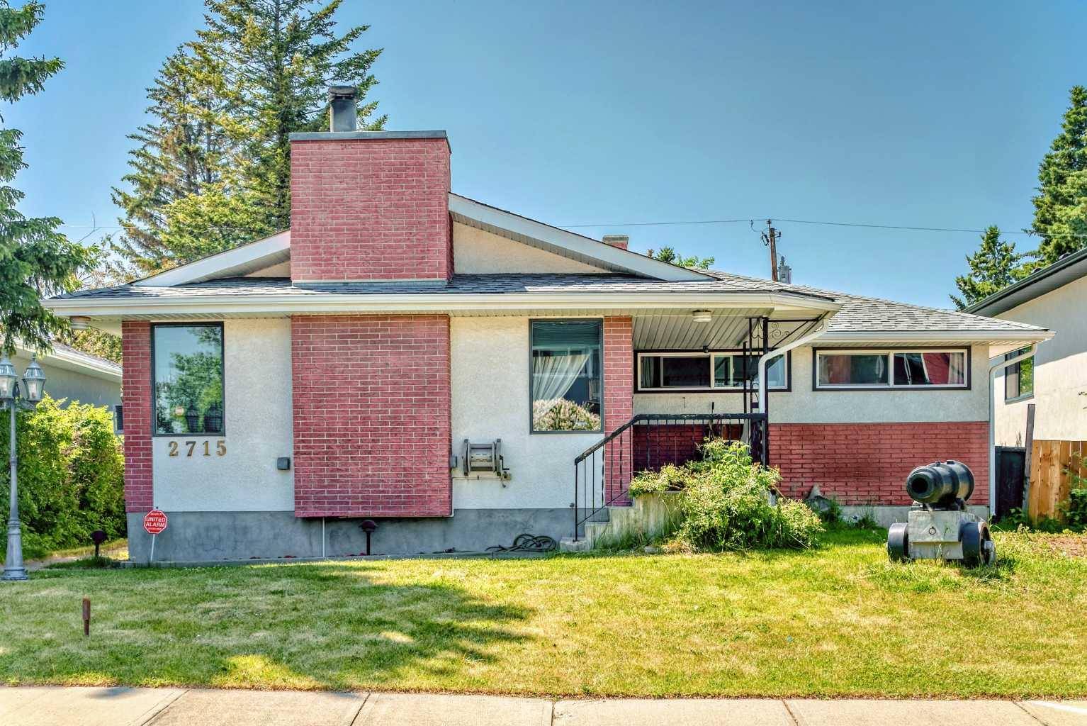 Calgary, AB T3E 3J6,2715 40 ST Southwest