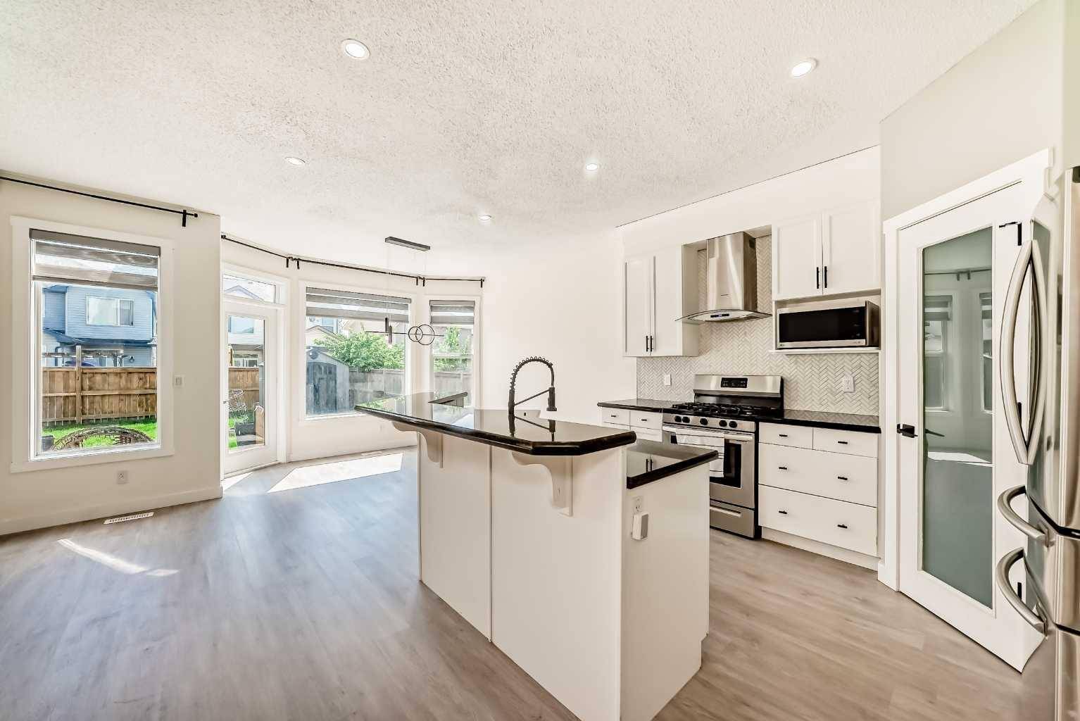 Calgary, AB T2Z 0G9,301 Brightonstone GN SE