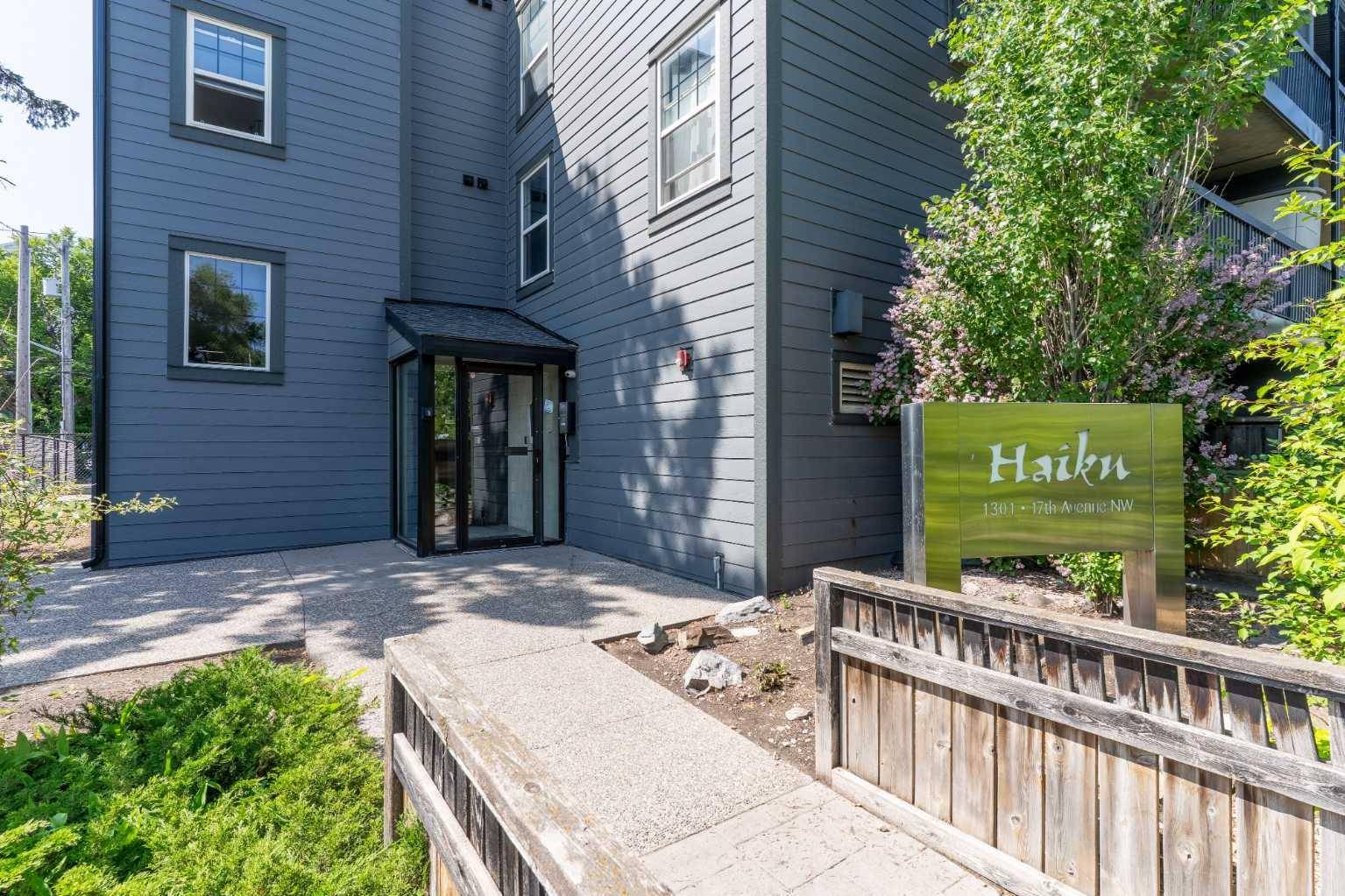 Calgary, AB T2M 0R2,1301 17 AVE NW #205