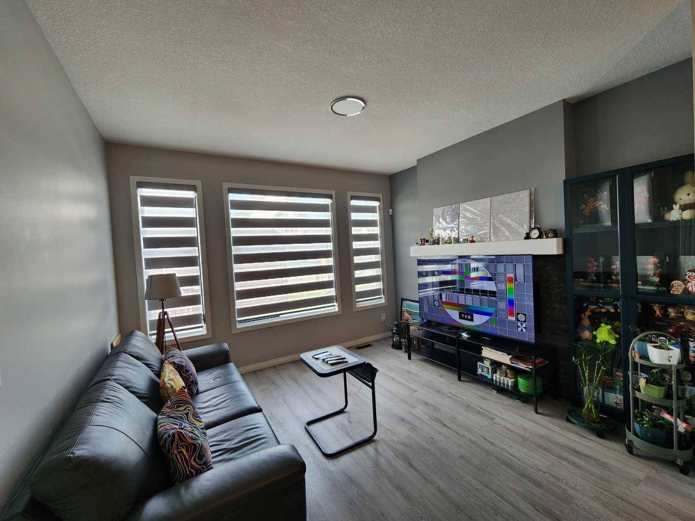 Calgary, AB T3P 1X2,292 Lucas BLVD NW
